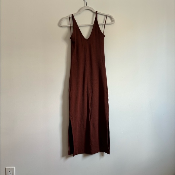 Old Navy Fitted Sleeveless Halter Rib Knit Midi Dress in Root Beer - Picture 2 of 6